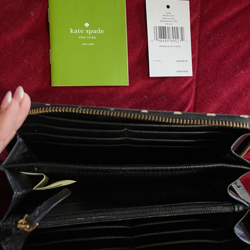 Kate Spade Wallet - Picture 4 of 16
